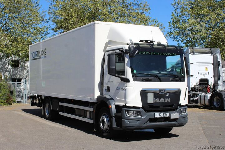 Box truck MAN TGM 18.320 Koffer Anhägerkupplung Klima LDW LBW