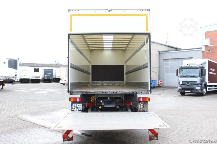 LKW mit Kofferaufbau MAN TGM 18.320 Koffer Anhägerkupplung Klima LDW LBW