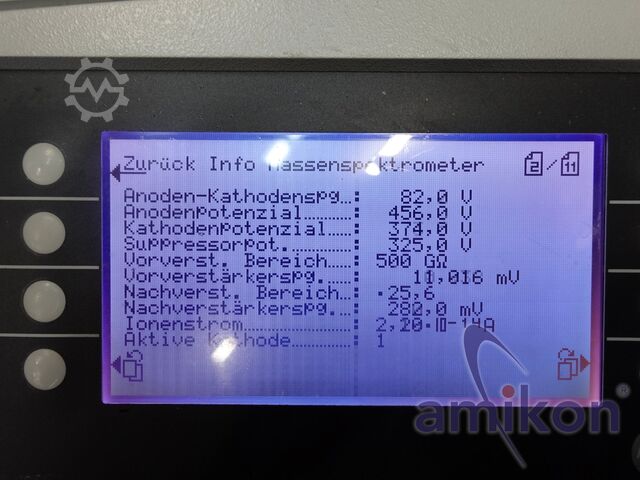 Professional helium leak detector Leybold Phoenix L 300