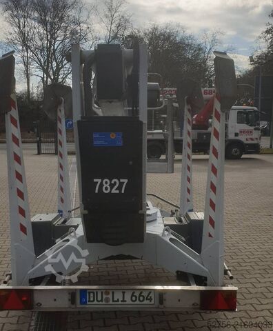 Lkw-Arbeitsbühne Dino 135T