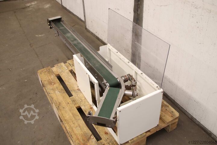 Conveyor belt 4.2 m/min angled unbekannt 1355/340 x 80 mm abgewinkelt