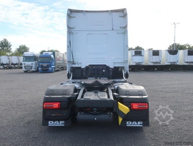 Standard SZM DAF XG+ 530 Intarder Standklima Navigation Leder