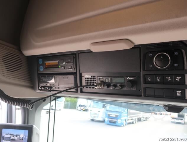 Standard SZM DAF XG+ 530 Intarder Standklima Navigation Leder