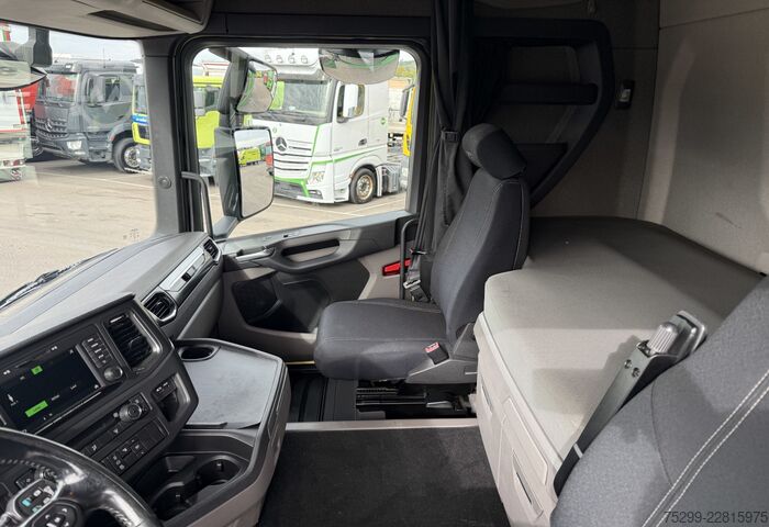 Standard SZM Scania R 450 A 4x2 Retarder / Swiss-Vehicle