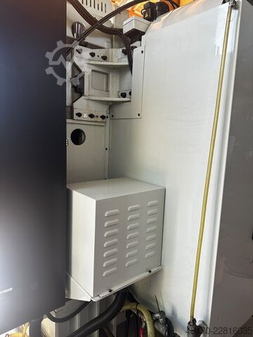 Vertical machining center HURCO VMX30t
