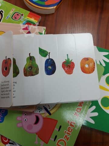 Machine for cutting registers, holes compart