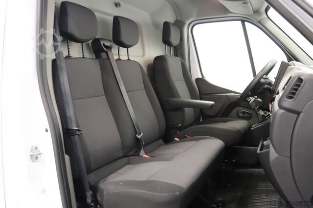 Delivery van Renault Master 2.3 dCi 136PK EURO 6 - Airco - Cruise - ...