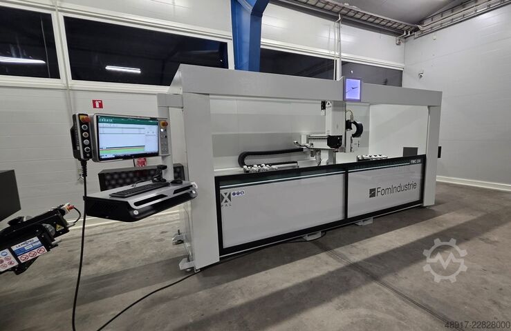 4-Achs-CNC-Bearbeitungszentrum Fom Industrie FMC 230