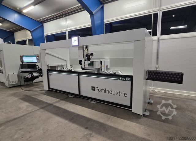 4-Achs-CNC-Bearbeitungszentrum Fom Industrie FMC 230
