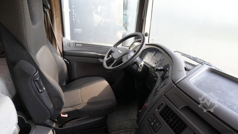 DAF XF 460 6x2 tracto runit with Palfinger PK 63002 EH crane DAF XF 460 6x2 tracto runit with Palfinger PK 63002...