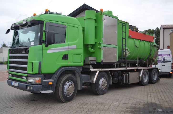 Kommunalfahrzeug Disab Centurion 210/9 Amphitec Naaktgebo Koks