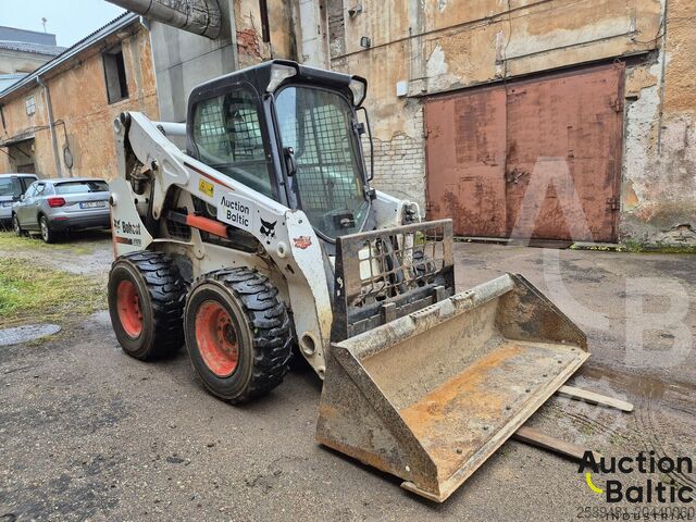Loader Bobcat S 650