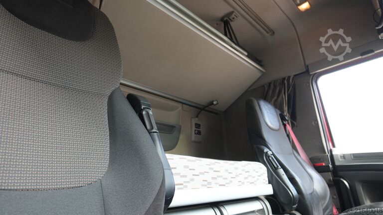 Hazardous substances DAF XF440 FTG ADR tractor unit