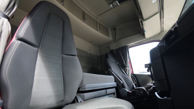 Gefährliche Stoffe Volvo FH 420 ADR tractor unit