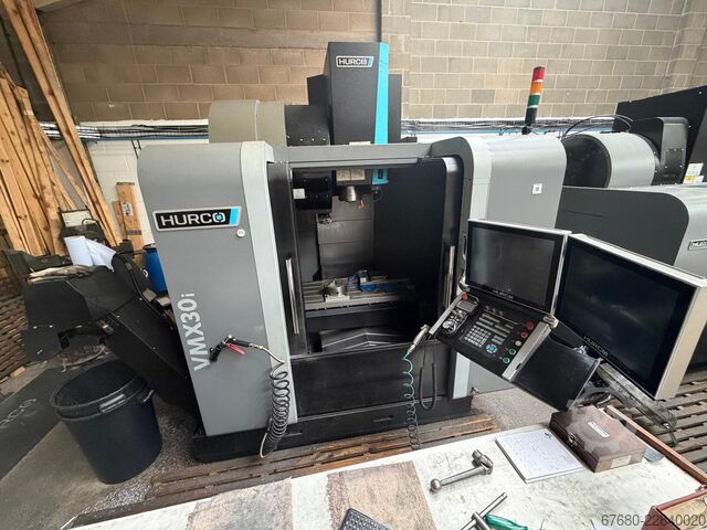 Vertikales Bearbeitungszentrum HURCO VMX30i