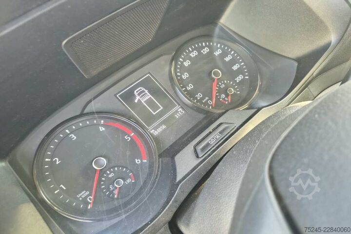 Transporter mit Koffer VW CRAFTER 2.0 TDI 180 CV CASSA E PEDANA