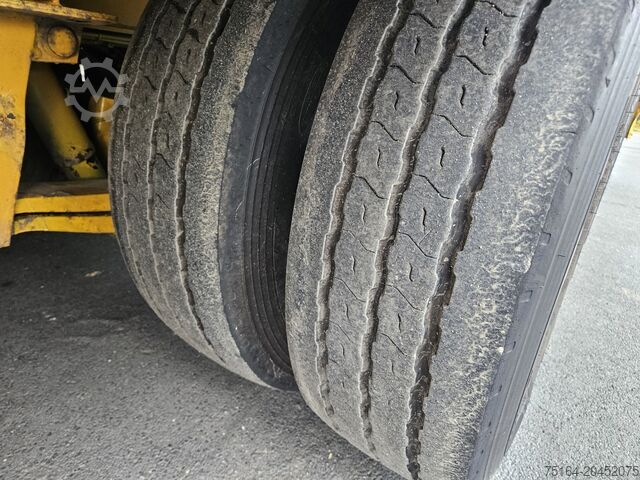 Low loader semi-trailer ES-GE 4.SOU-25-40.2N teleskopierbar