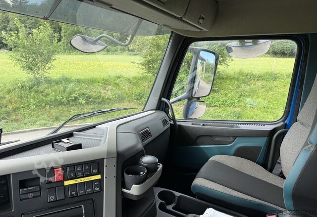 2015 Volvo FM-420 8x2R 2-compartment Volvo Trucks FM-420 8x2R 2-Kammer / Swiss-Vehicle
