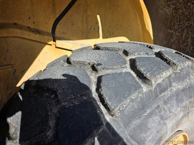 Radlader VOLVO L90H Radlader 4x4 Klima, Schnellwechsler