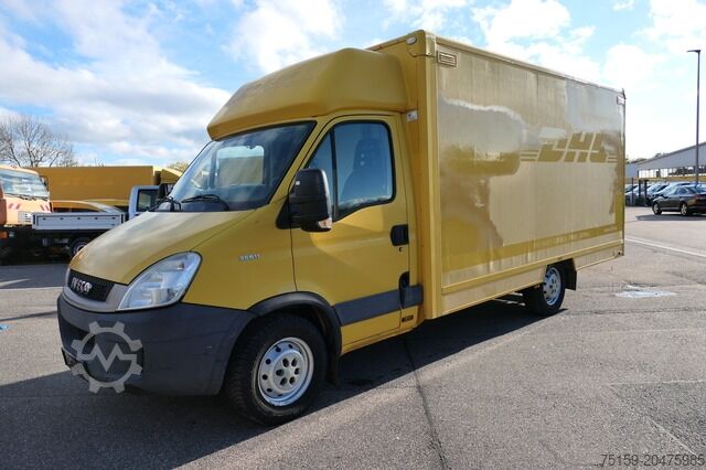 Transporter mit Koffer iveco Daily 35 S11 C30C AUTOMATIK KAMERA MAXI Regale DURCHGANG