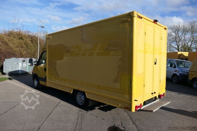 Transporter mit Koffer iveco Daily 35 S11 C30C AUTOMATIK KAMERA MAXI Regale DURCHGANG
