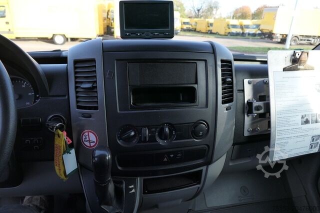 Transporter mit Koffer mercedes-benz SPRINTER 310 CDI MAXI EURO-5 KOFFER REGALE KAMERA DURCHGANG