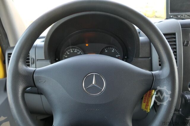 Transporter mit Koffer mercedes-benz SPRINTER 310 CDI MAXI EURO-5 KOFFER REGALE KAMERA DURCHGANG
