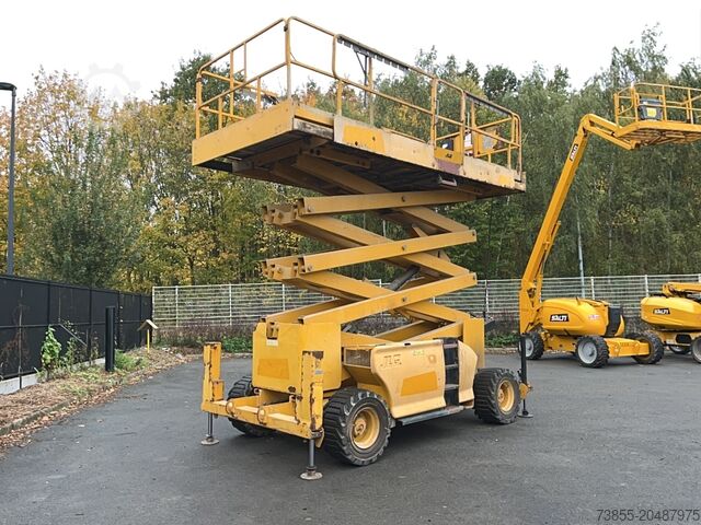 Scherenhubtisch JLG 4394RT (15m)