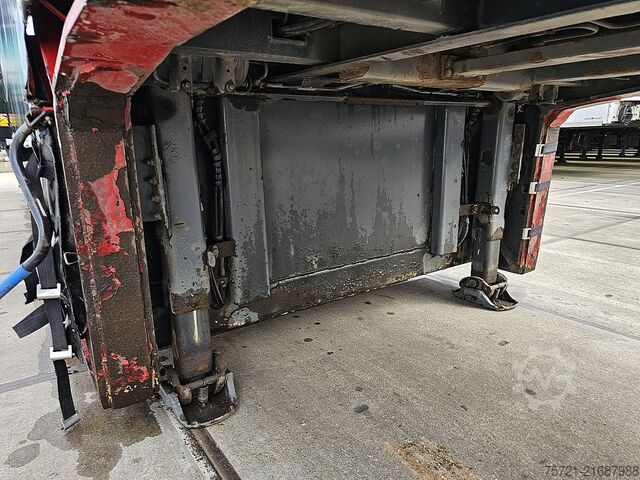 Low loader MEUSBURGER MPG-2 2 AXLE TRIDEC STEER