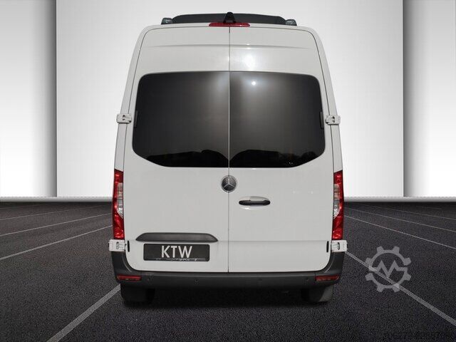 Van Mercedes-Benz Sprinter 317 CDI Kombi,Rollstuhllift,8Sitze