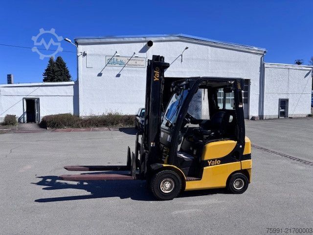 Schubmaststapler YALE Verasitor 20 VX