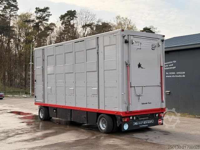 Pferdeanhänger MENKE-JANZEN 3.Stock mit Aggregat Tränke Durchladetüren