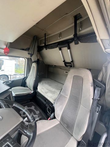 Standard SZM VOLVO FH460 4x2 BL ACC / KLIMA/ LDW / LED