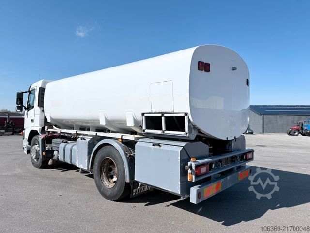 LKW mit Tankaufbau VOLVO FM 9/260 4x2 12.865 L ADR Tanktruck
