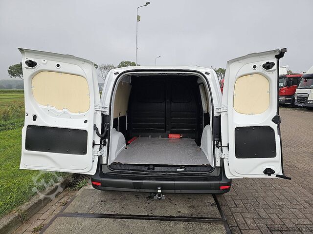 Suitcase MERCEDES-BENZ ECITAN 51kWh L1 290Km WLTP