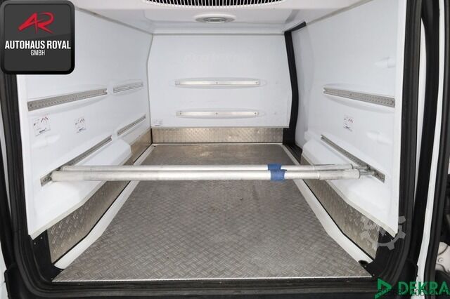 Special purpose truck mercedes-benz Vito 114 CDI LANG KÜHLKASTEN 3SITZE,NAVI,KLIMA