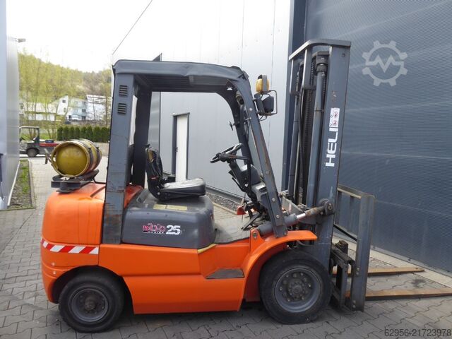 LPG Forklifts Heli CPQD25H