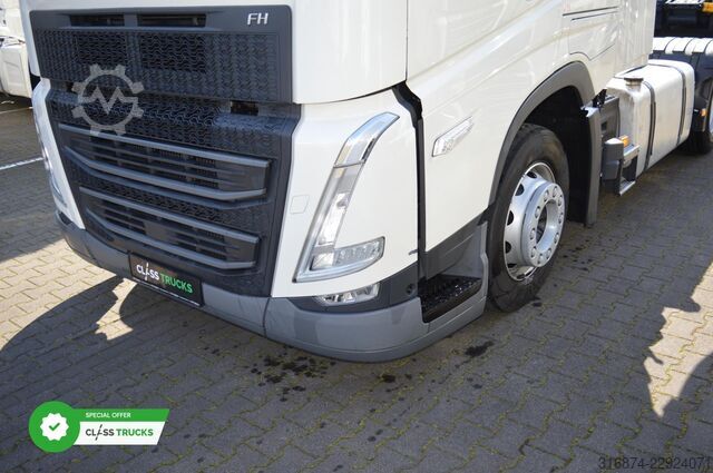 Standard tractor unit VOLVO FH 500 Globetrotter XL Varios