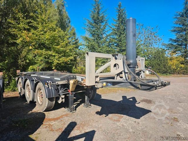Auflieger-Wechselfahrgestell FLIEGL Kippchassis, Lift, SAF Scheibe