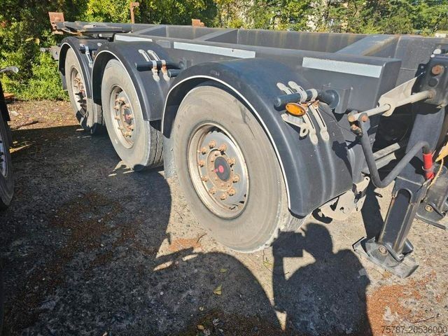 Auflieger-Wechselfahrgestell FLIEGL Kippchassis, Lift, SAF Scheibe