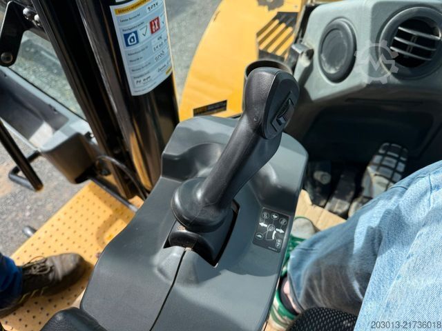 Radlader CATERPILLAR 972MXE Radlader mit Schaufel 24,9 Tonnen *9096 h