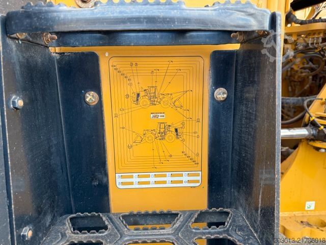 Radlader CATERPILLAR 972MXE Radlader mit Schaufel 24,9 Tonnen *9096 h