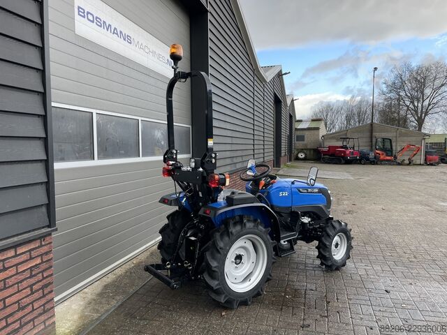 Solis 22 mini tractor NEW - 5-year WARRANTY SOLIS 22 minitractor NIEUW - 5 jaar GARANTIE