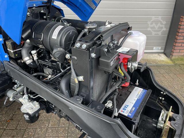 Solis 22 mini tractor NEW - 5-year WARRANTY SOLIS 22 minitractor NIEUW - 5 jaar GARANTIE