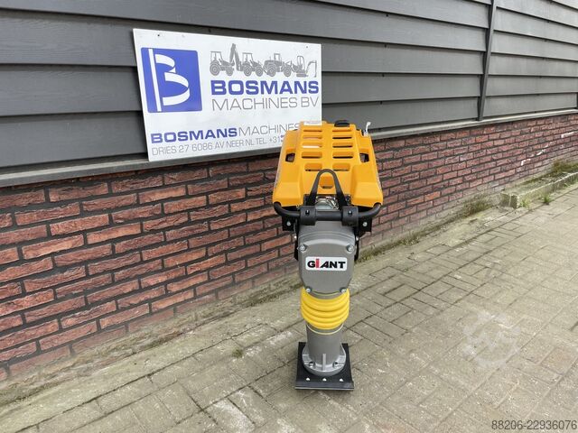 Giant GR580 G vibrating tamper NEW GIANT GR580 G trilstamper NIEUW
