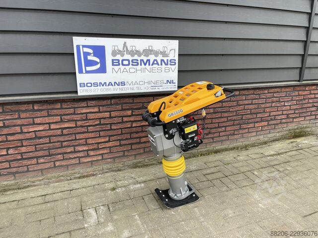 Giant GR580 G vibrating tamper NEW GIANT GR580 G trilstamper NIEUW