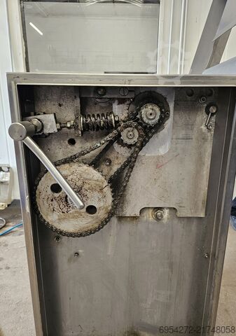 Meat processing machine Nock Ontvliesmachine