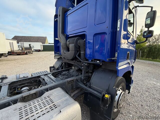 Chassis with cab DAF CF 250 M3EN3