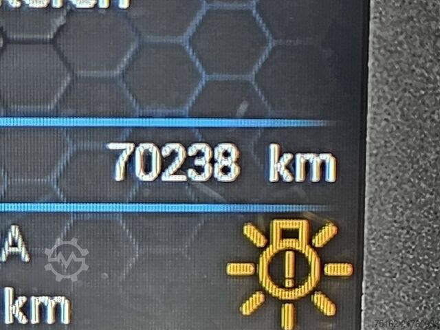 Loading platform IVECO DAILY 35C14  Open-Laadbak