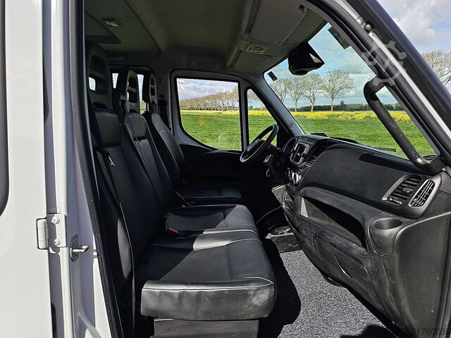 Loading platform IVECO DAILY 35C14  Open-Laadbak